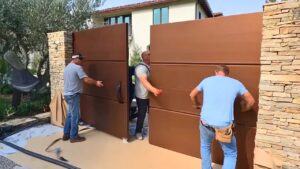 Lire la suite à propos de l’article AMAZING BACKYARD TRANSFORMATION! Creating Luxury Garden in 4 Months | by @MARVINAtmoss