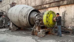 Lire la suite à propos de l’article How MASSIVE Concrete Mixer DRUMS Are Made | Start to Finish by @pkamazingskills1867