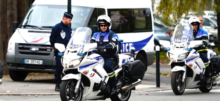 Police à moto