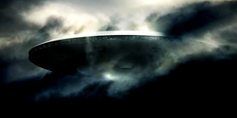 Lire la suite à propos de l’article ALIEN THEORY / Nos Ancêtres les Extraterrestres – S01E05 – Le Retour (partie 1)
